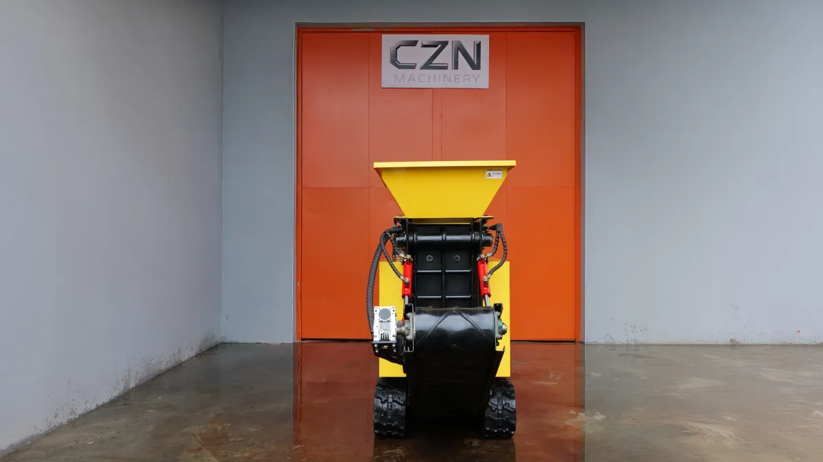 Sonca jaw crusher — front view, feed hopper