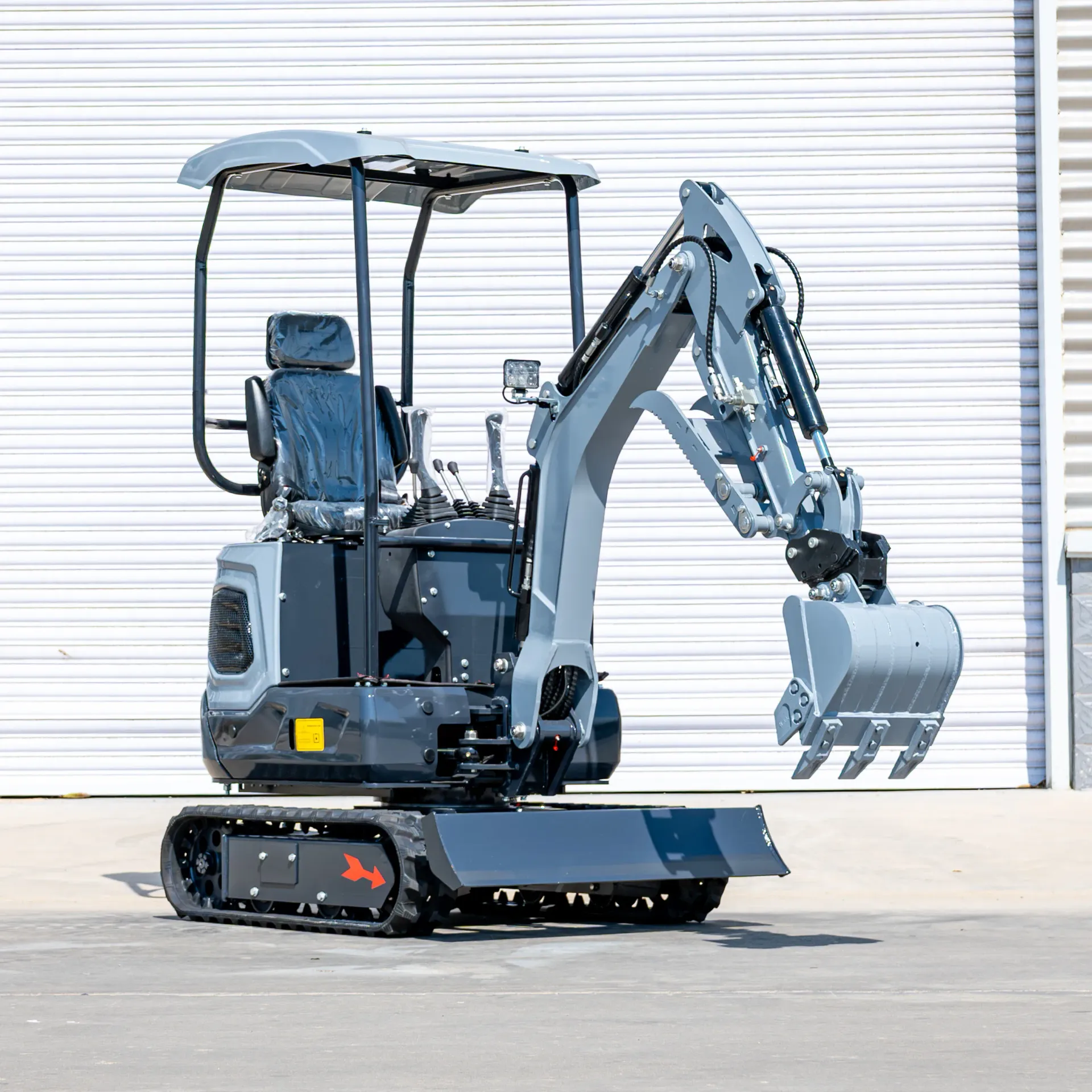 Xcavator XC12S profil avant droit